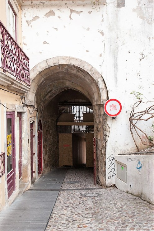 Arco y Torre de Almedina-1