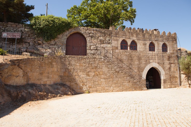 Castelo Sernancelhe-1